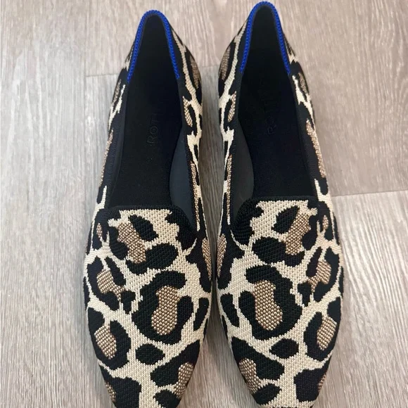 Leopard Print Women's Loafers - Picture 3 of 8
